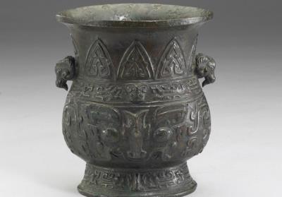 图片[2]-Zun wine vessel with Shi emblem, early Western Zhou period, 1049/45-957 BCE-China Archive